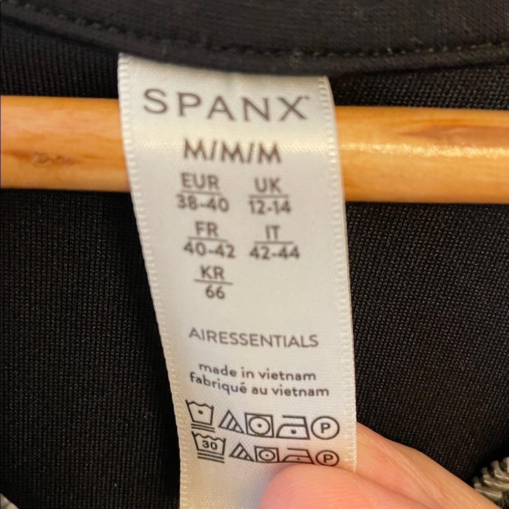 Spanx black AirEssentials half zip sweatshirt Med… - image 3